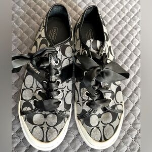 Coach sneakers, size 9
